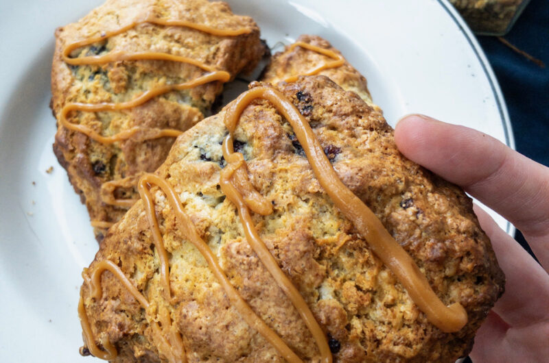 blackberry scones with chamomile