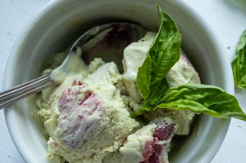 roasted strawberry basil ice cream in a cup