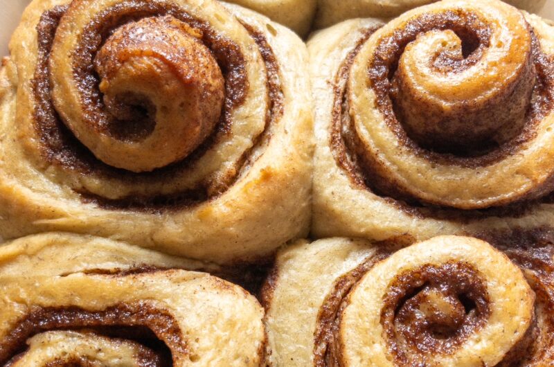 banana bread cinnamon rolls